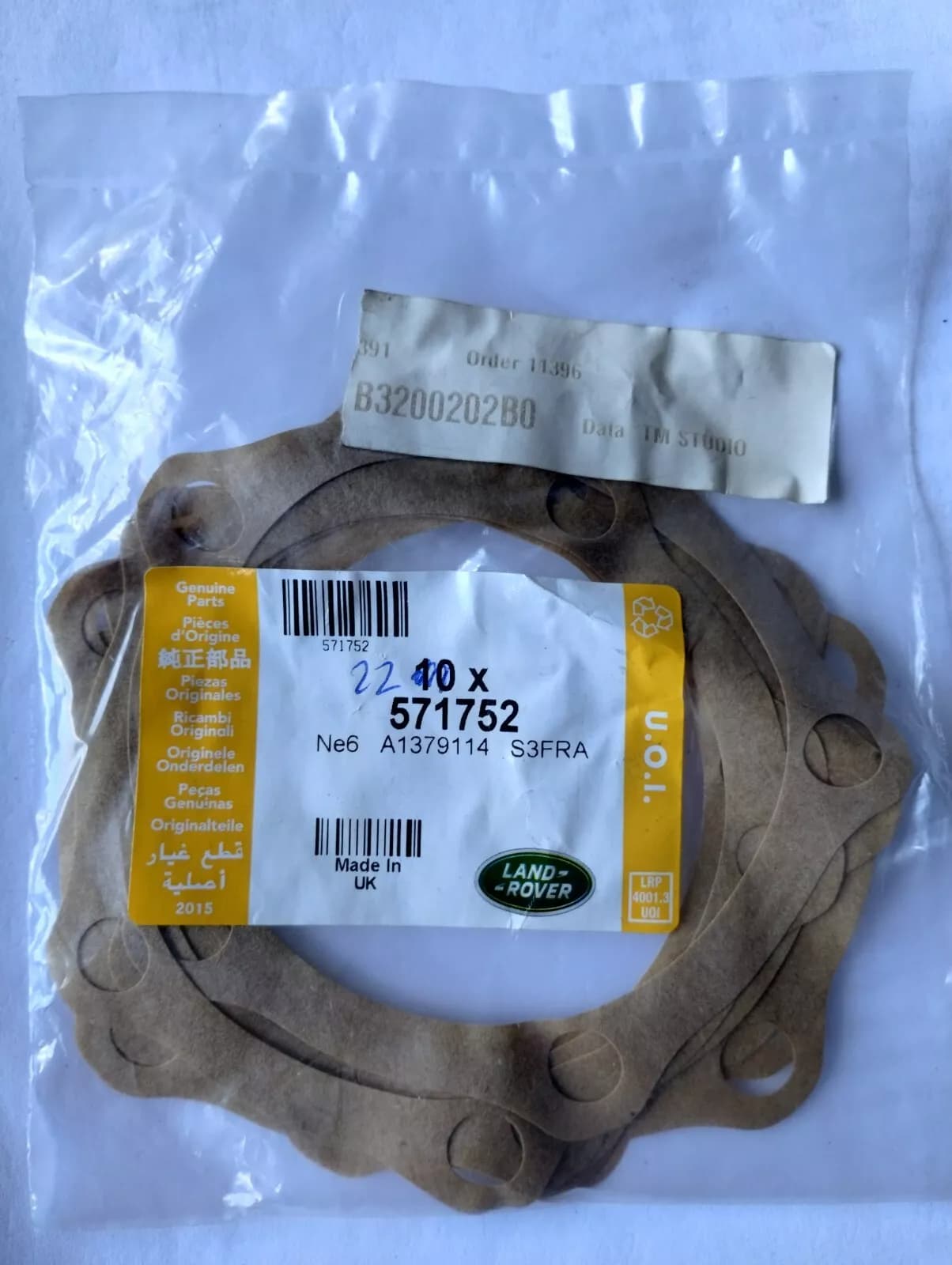 Jaguar, Land Rover, genuine Flange gasket 32pcs No: 571752