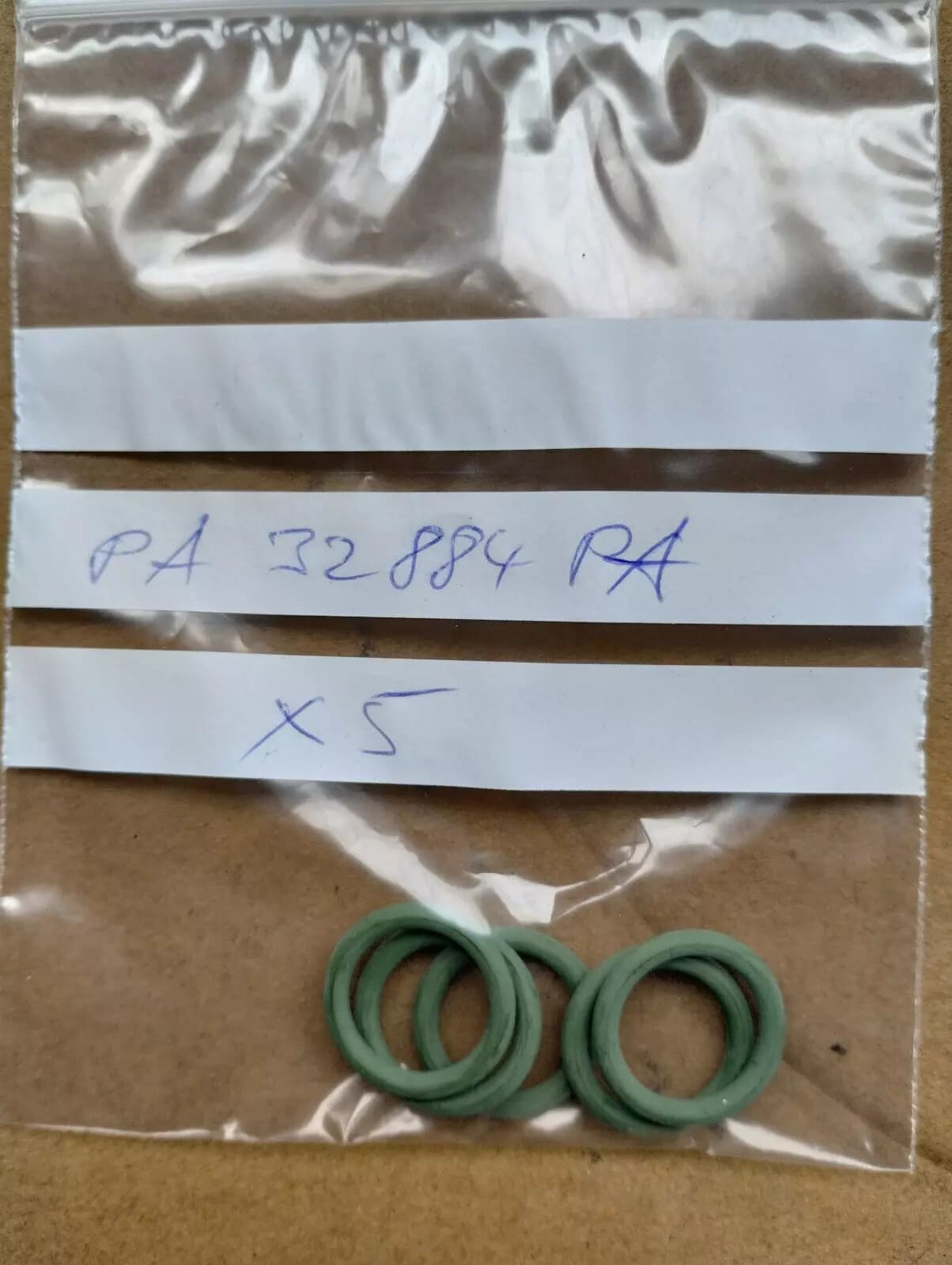 ORIGINAL BENTLEY 'O' RING 13 7MM X 2 5MM 5 PCS No: PA32884PA