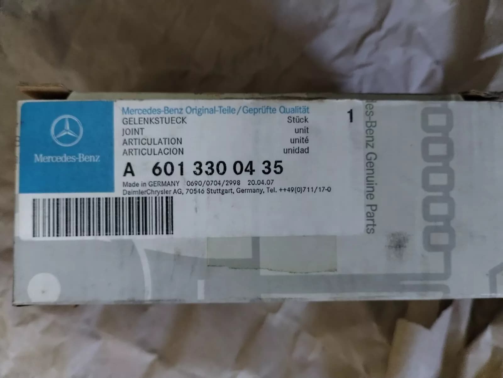 Genuine MERCEDES tie rod end No: A6013300435