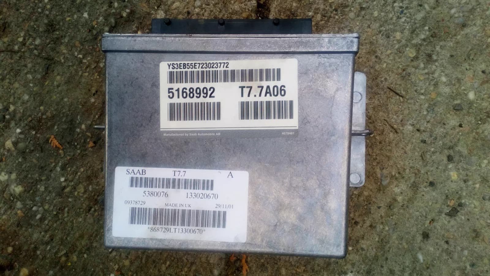 SAAB 9-5 2 3T B235E ECU, engine control unit Part no:5168992 year:2002