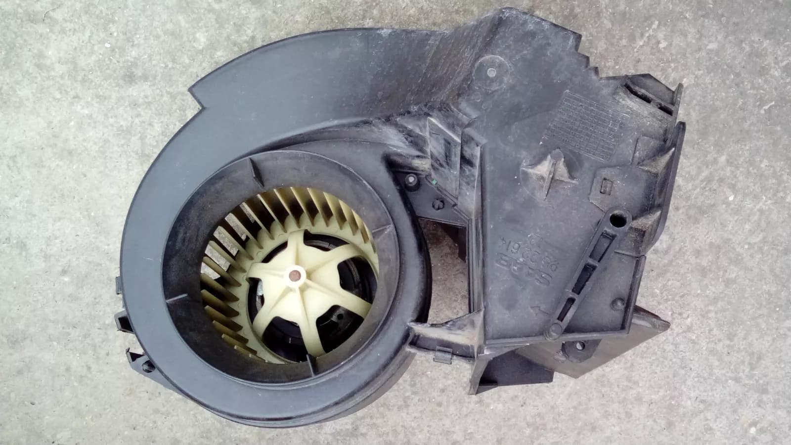 Saab 9000 CS, CSE, CDE blower motor