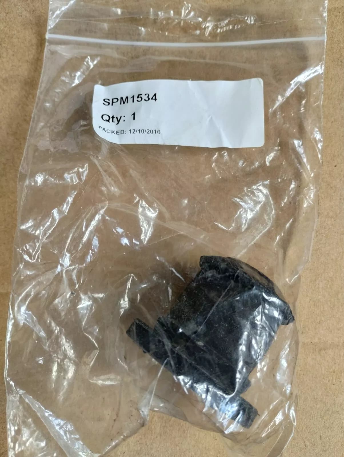 Bentley genuine LOWER TRIANGLE LEVER BUSH No: SPM1534