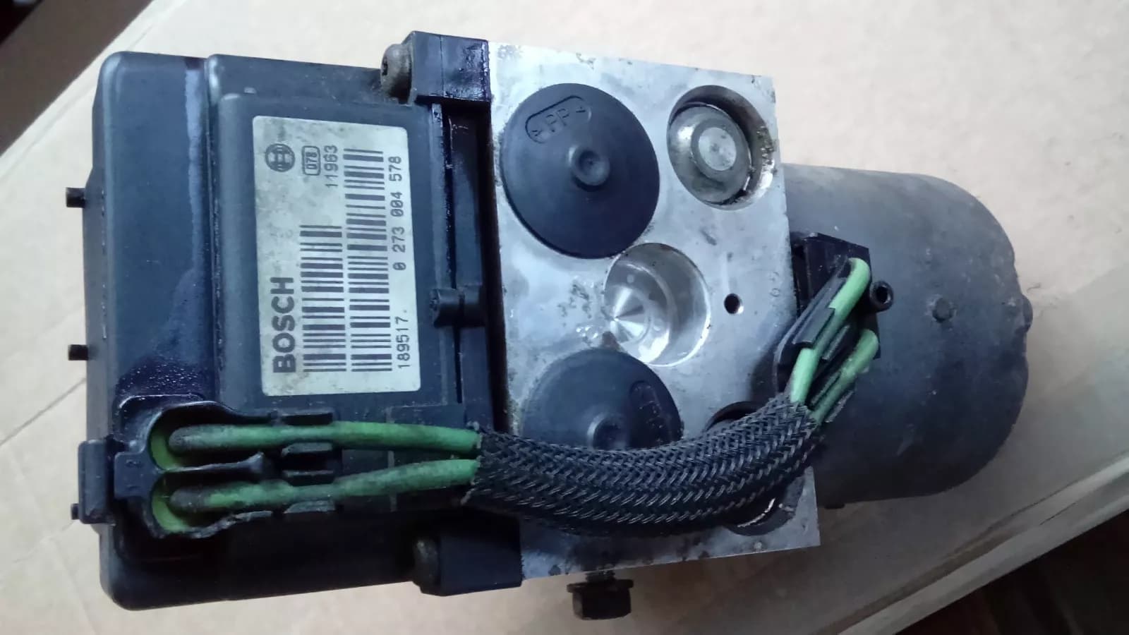 Saab 9-3, 900, 9-5 ABS block, hydraulic block. Bosch 0273004578