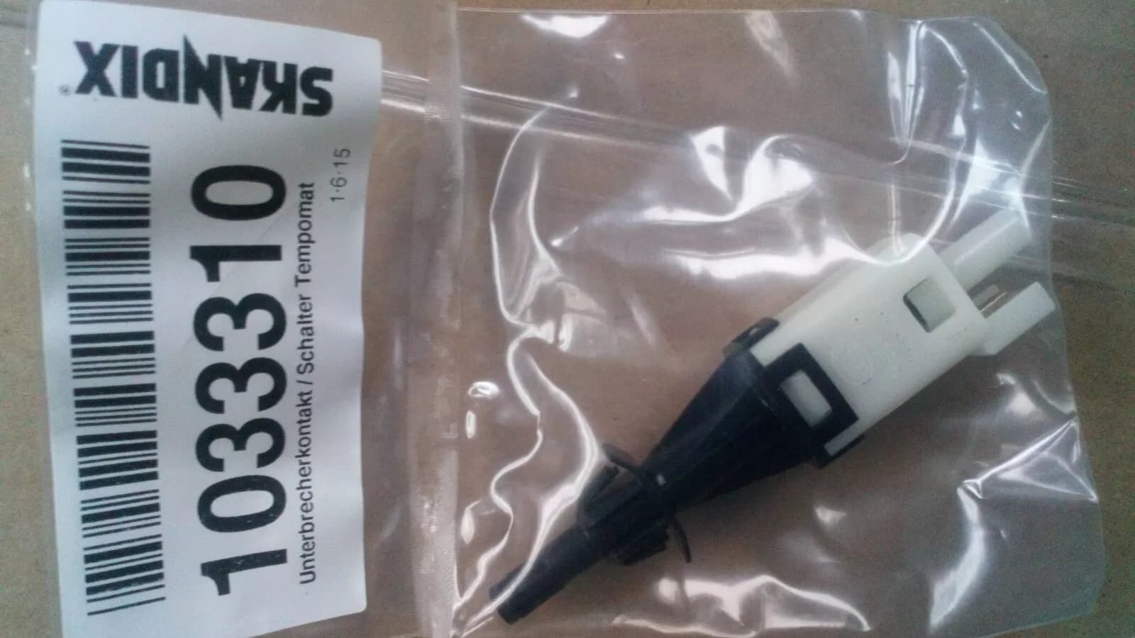 SAAB 900, 9000 Pedal switch Cruise control Nr:1033310, 4350443