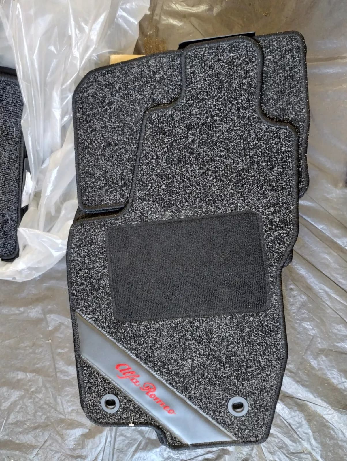 Genuine Alfa Romeo 156 Mats, floor mats. No: 46223507