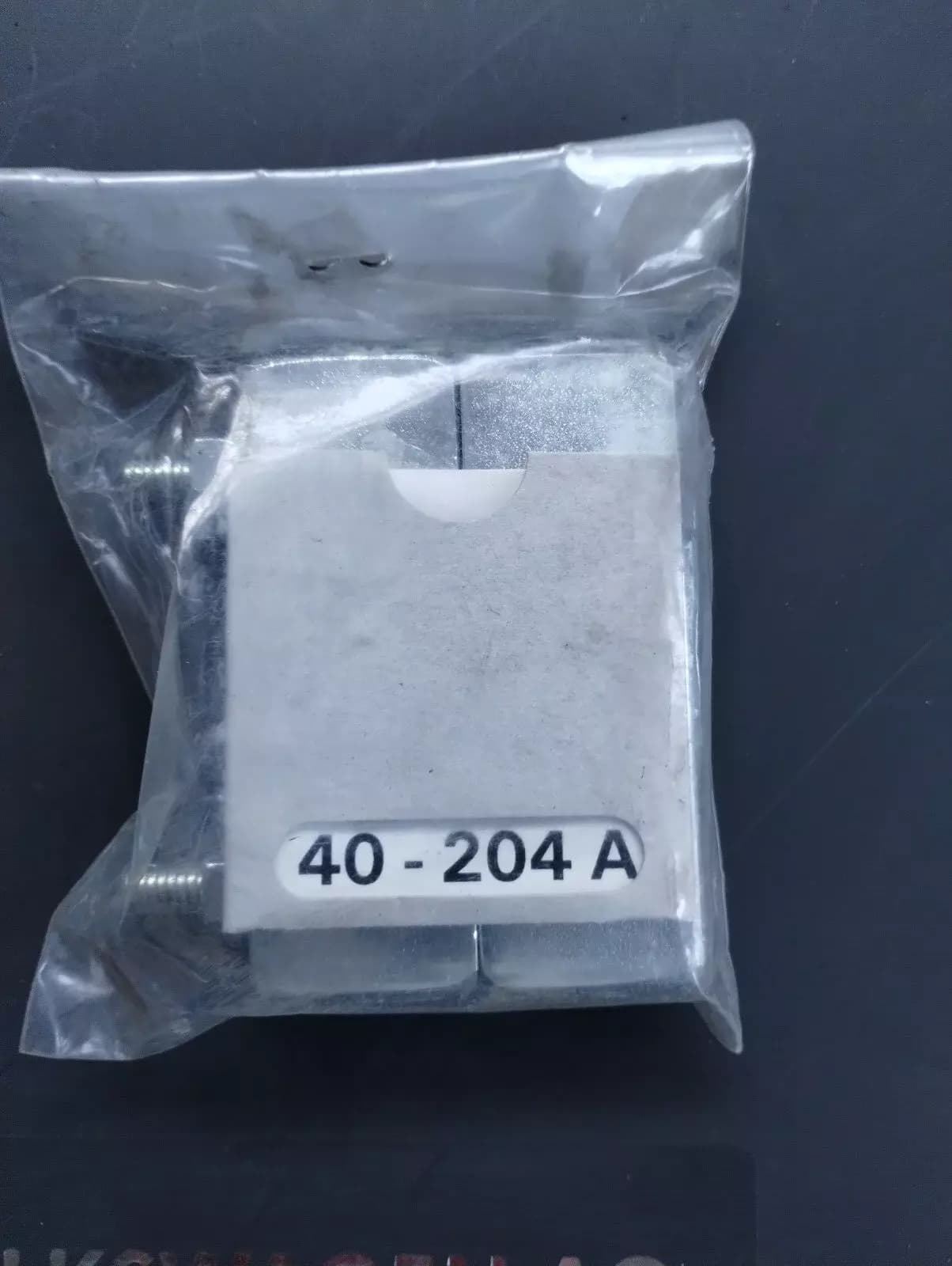 NEW BENTLEY genuine PRESS BLOCK, tensioner for drive shaft No: 40-204A