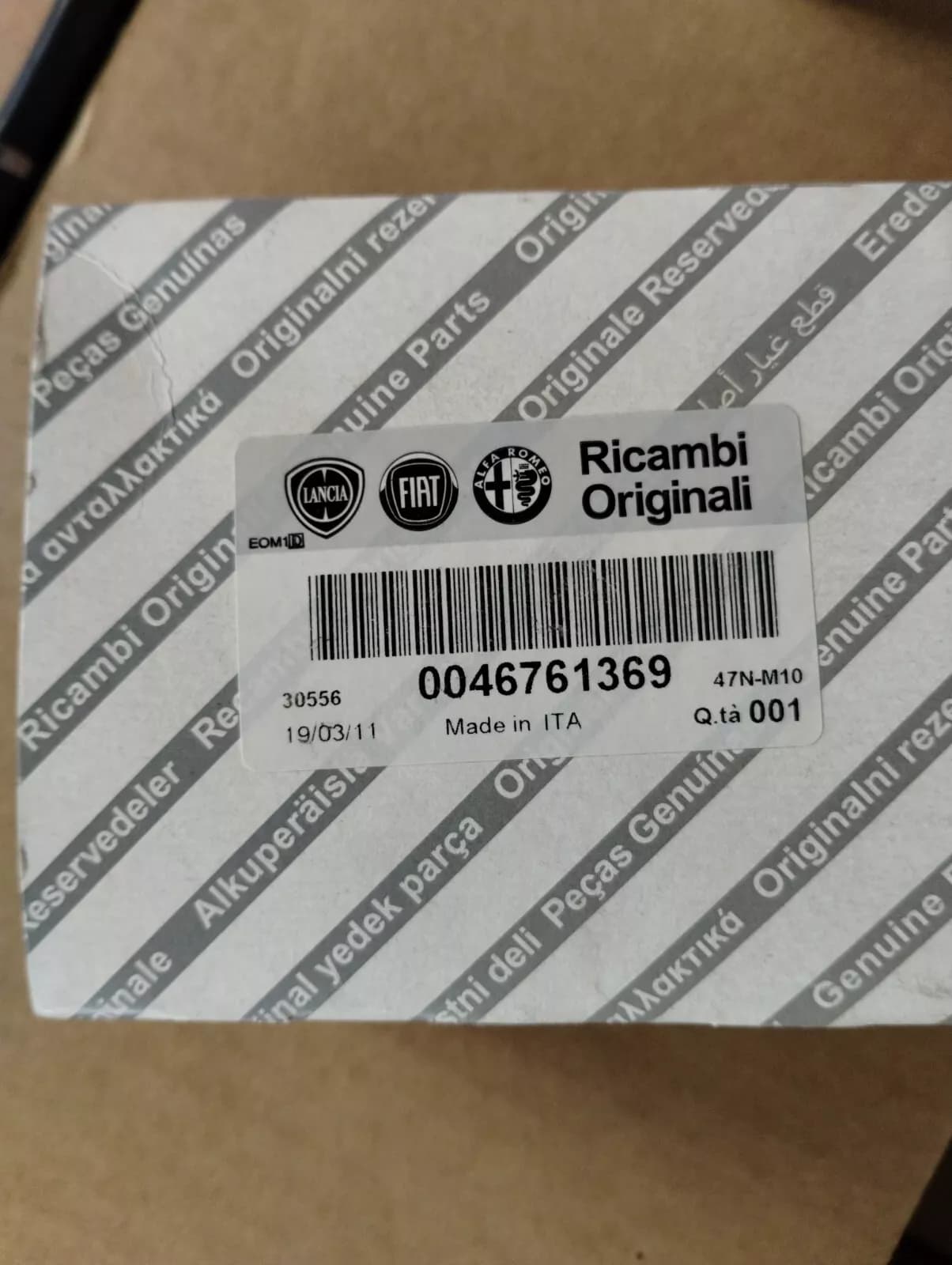 Genuine Fiat INTAKE VALVE 3pcs No: 46761369