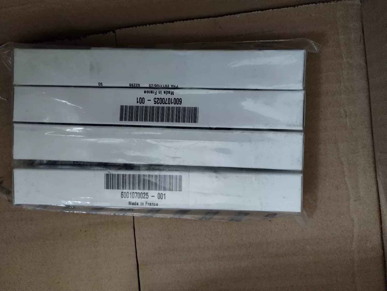 Genuine Fiat Glow plug 4 pcs No : 6001070025