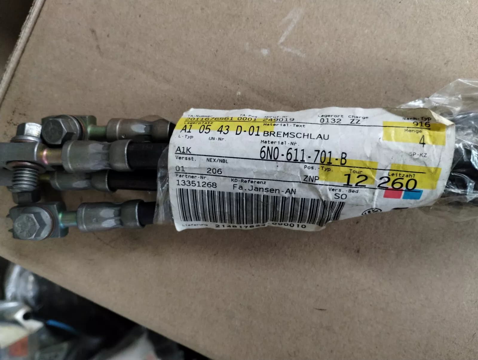 Genuine Volkswagen, Audi Brake hose 4psc No: 6N0611701B