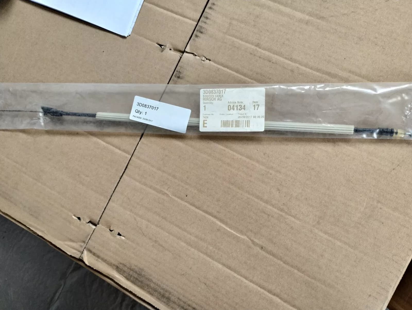 Bentley genuine BOWDEN CABLE No : 3D0837017