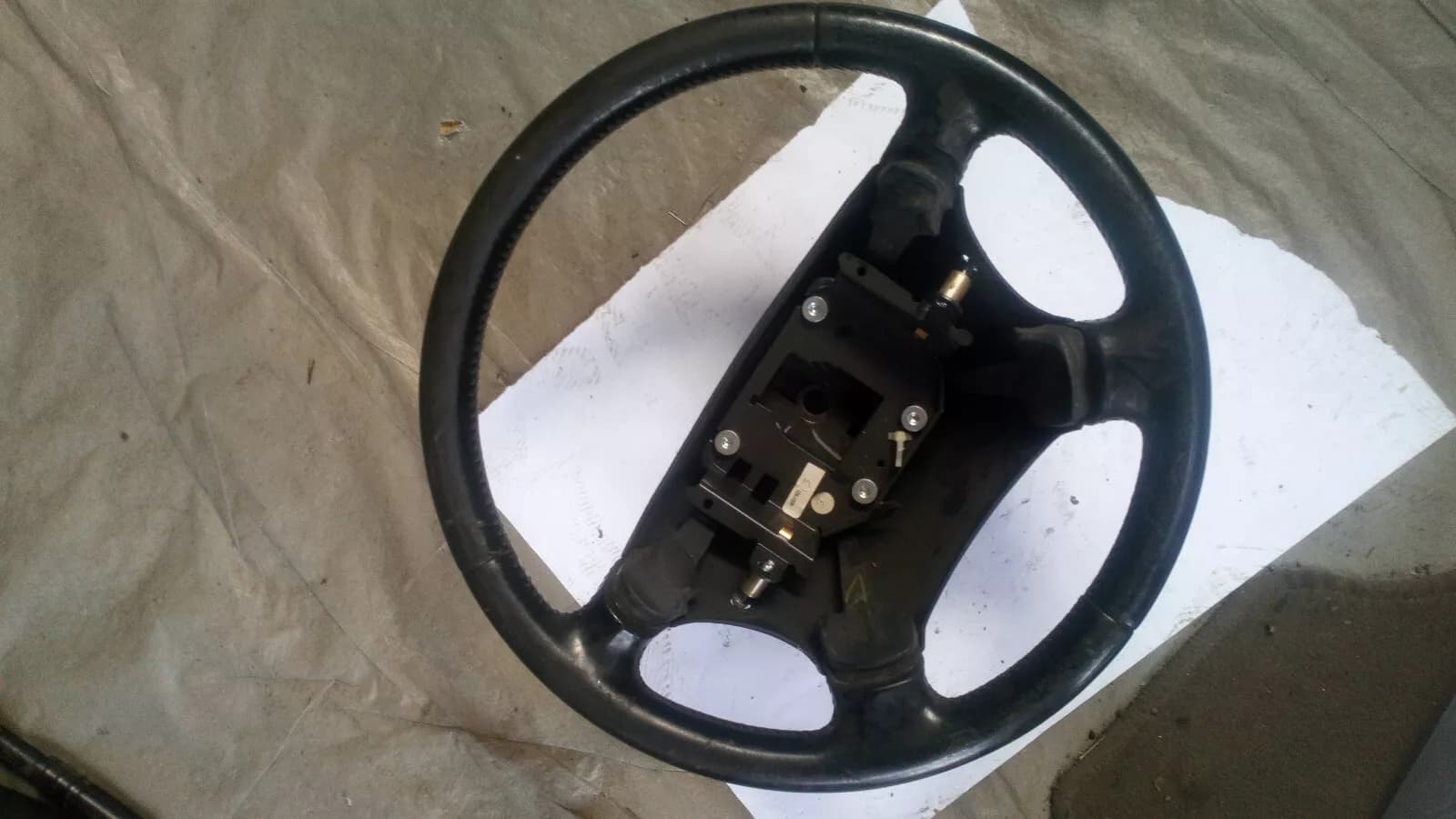 SAAB 9000 Leather steering wheel Nr:4801981