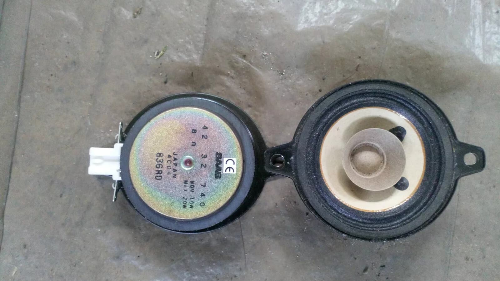Saab 900NG Cabrio, Convertible Loudspeaker Original Part No:4232740Year:1994-98