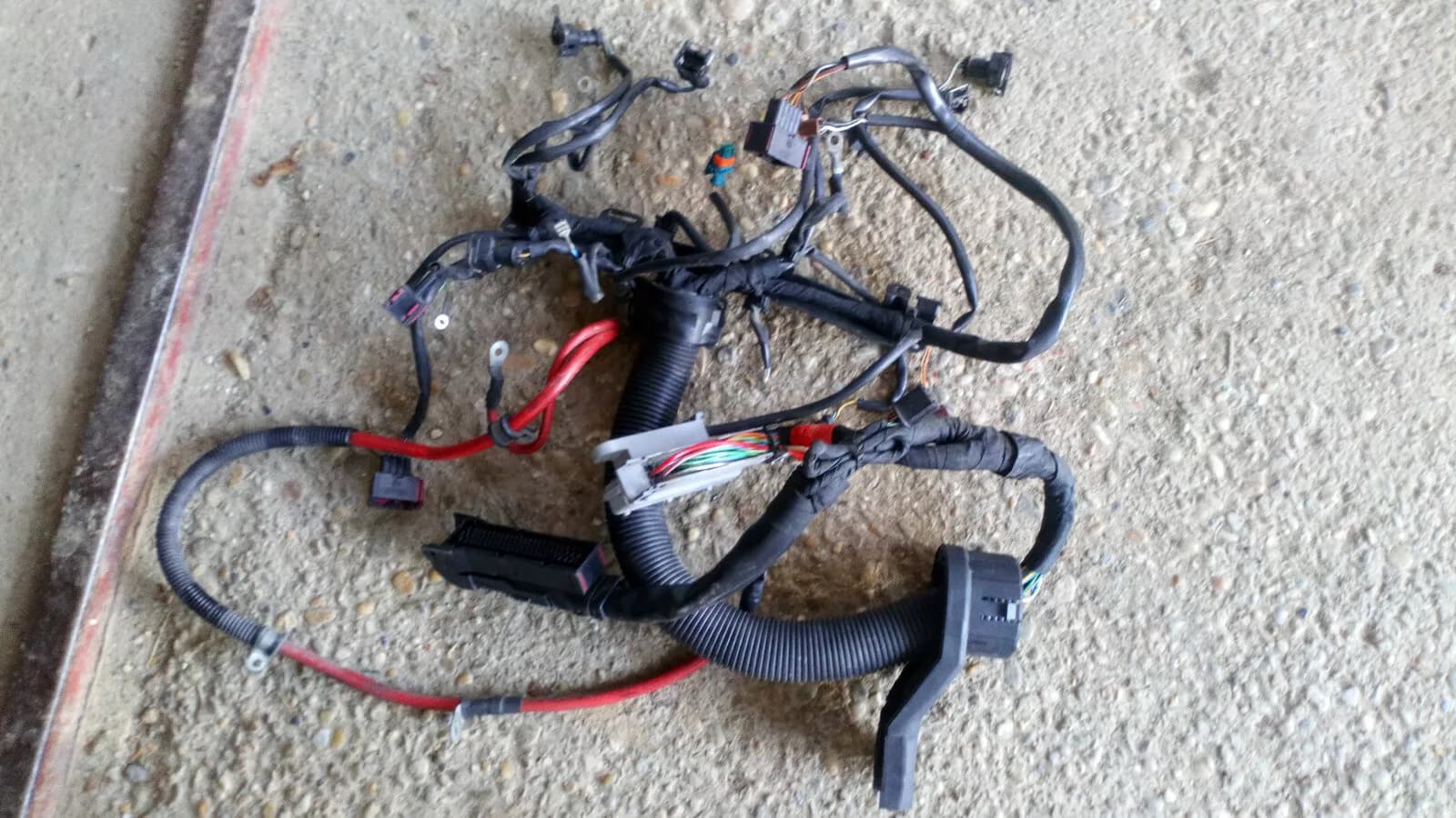 Saab 9000 2 0T (B204E) Automatic engine wiring harness year:1996