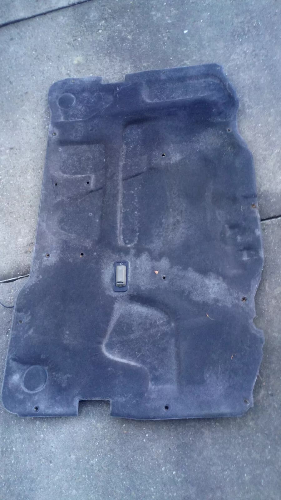 SAAB 9000 original hood insulation Year: 1992