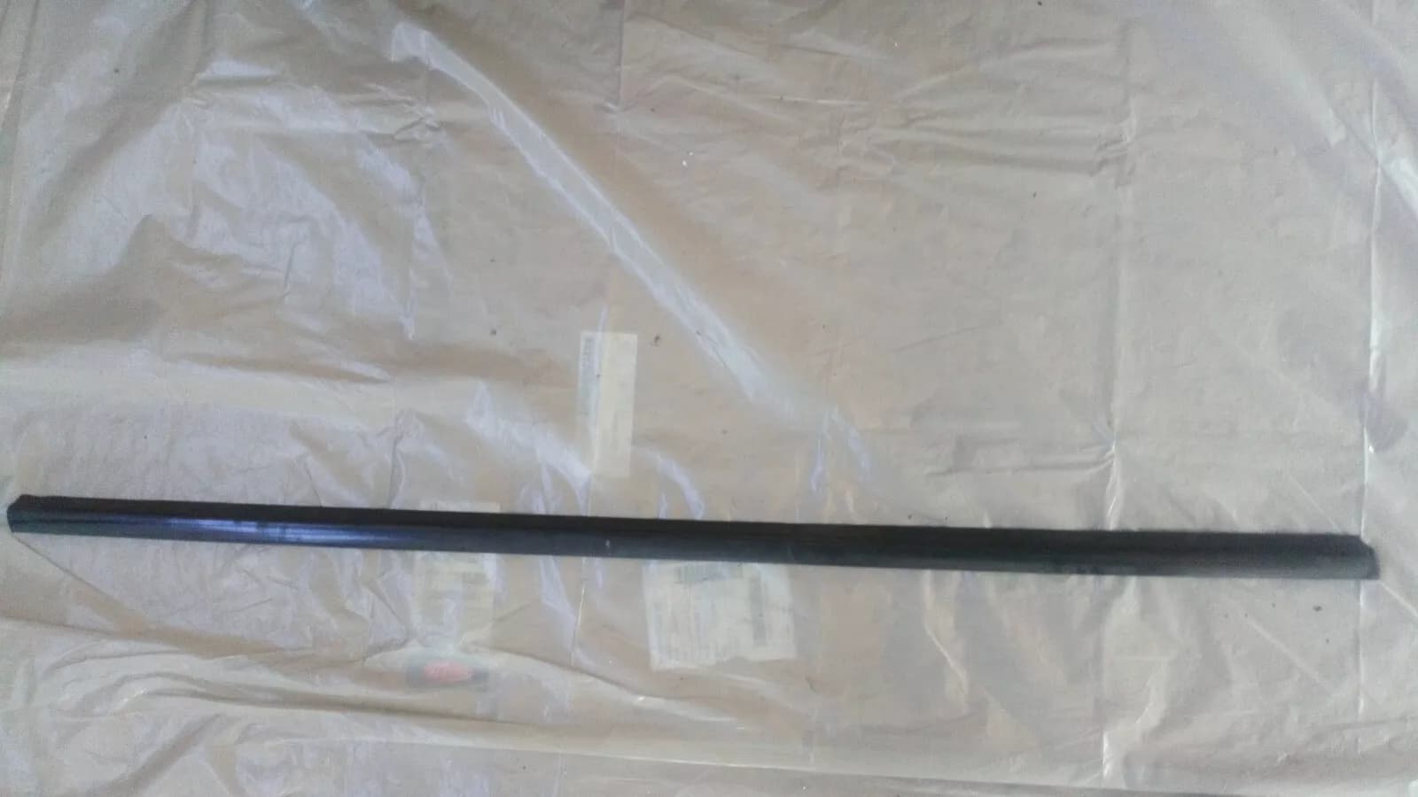 Saab 900 NG, 9-3 3door rain deflector right Part no: 4370185 year:1994-2003