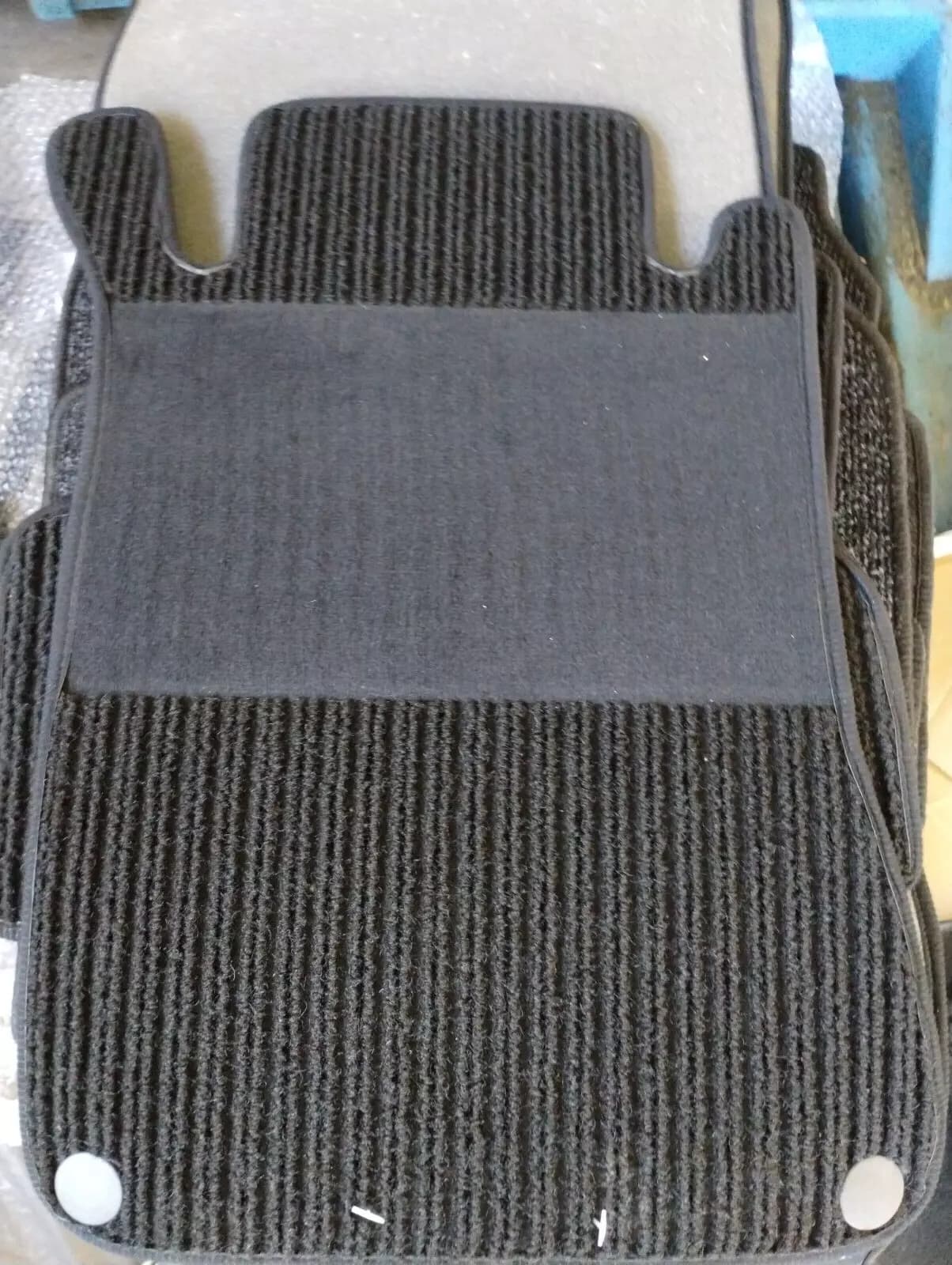MERCEDES C-Class W203 floor mats NR: 6360215