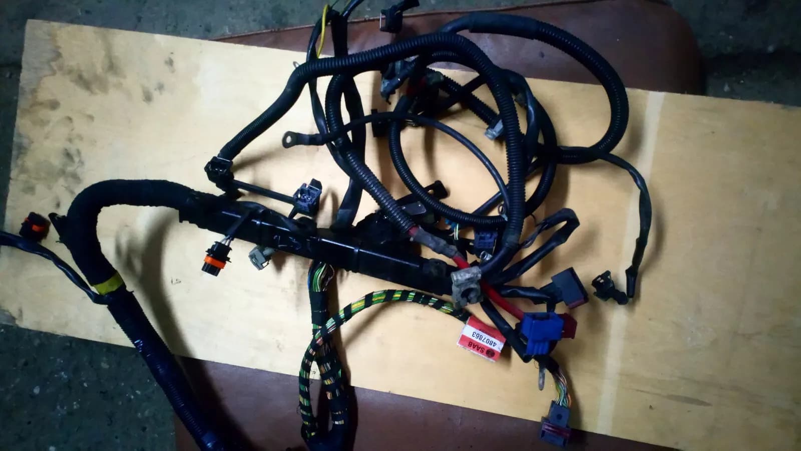 SAAB 9-3 2 3i engine wiring harness part no:4807863 year:1998-