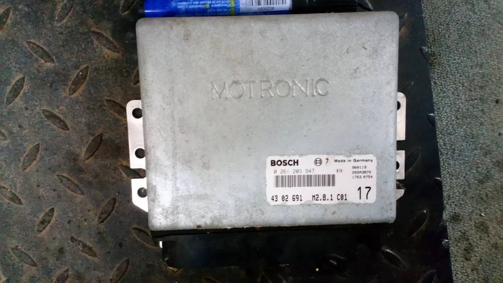 Saab 9000 3 0V6 engine control unit, ECU part no 4302691 Bosch:0261203947