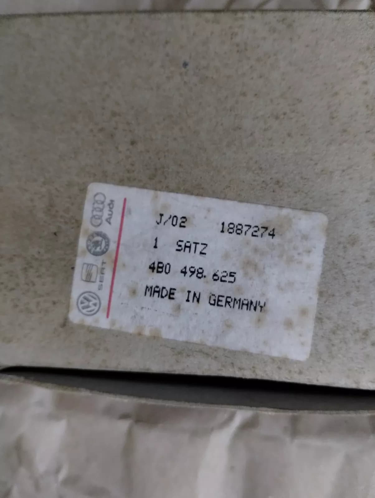 Genuine Volkswagen, Audi Wheel Bearing No: 4B0498625