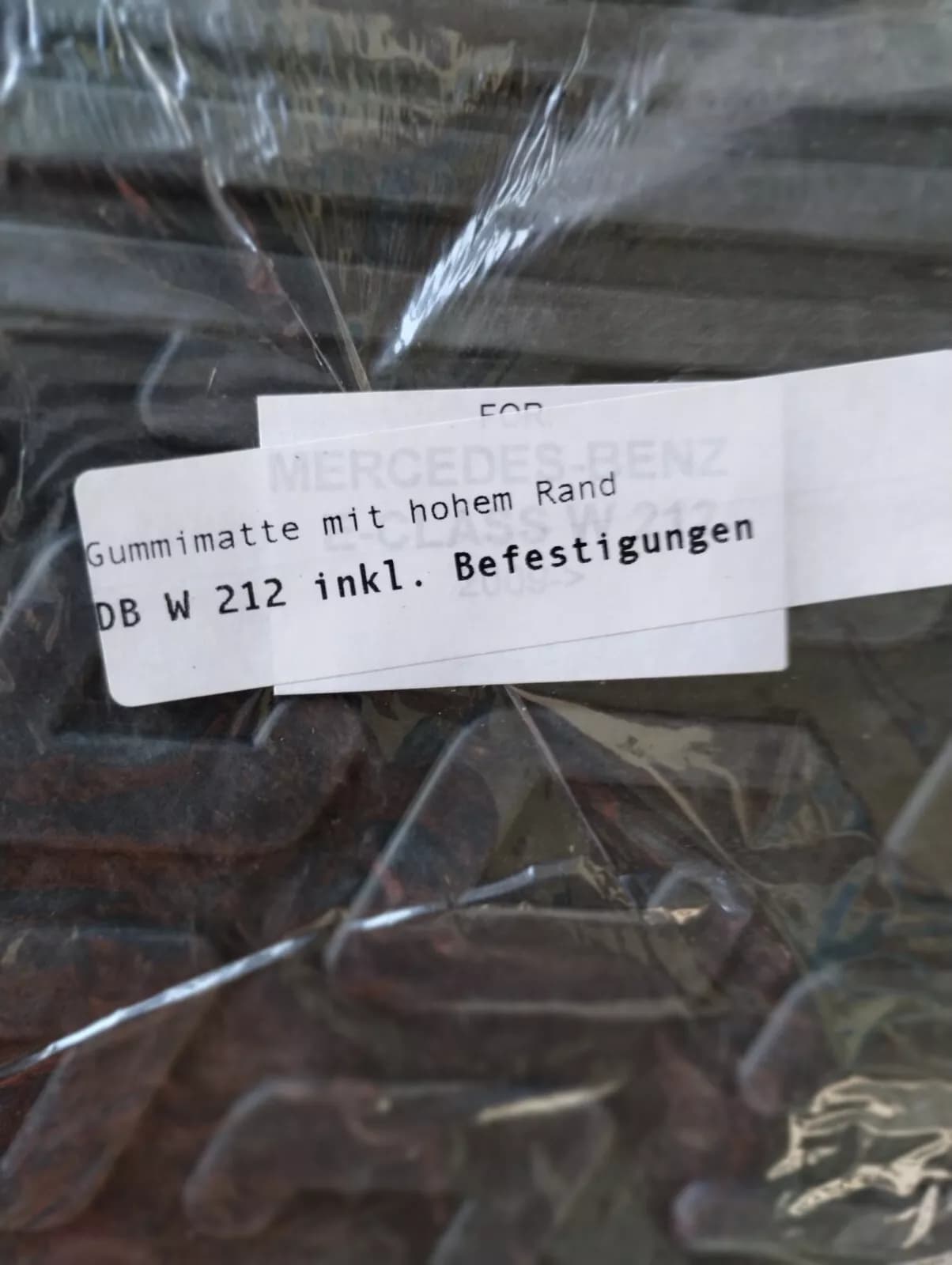 Mercedes Benz W212 Mats rubber, floor mats. No: DBW212