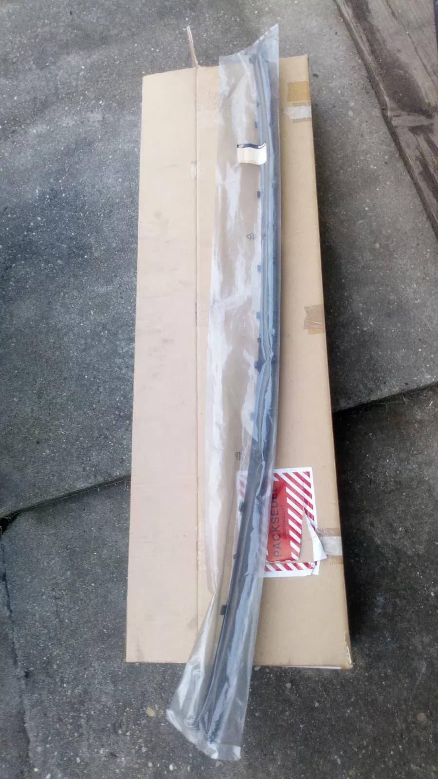 Saab 9-5 Bumper Decor strip rear No: 5143052