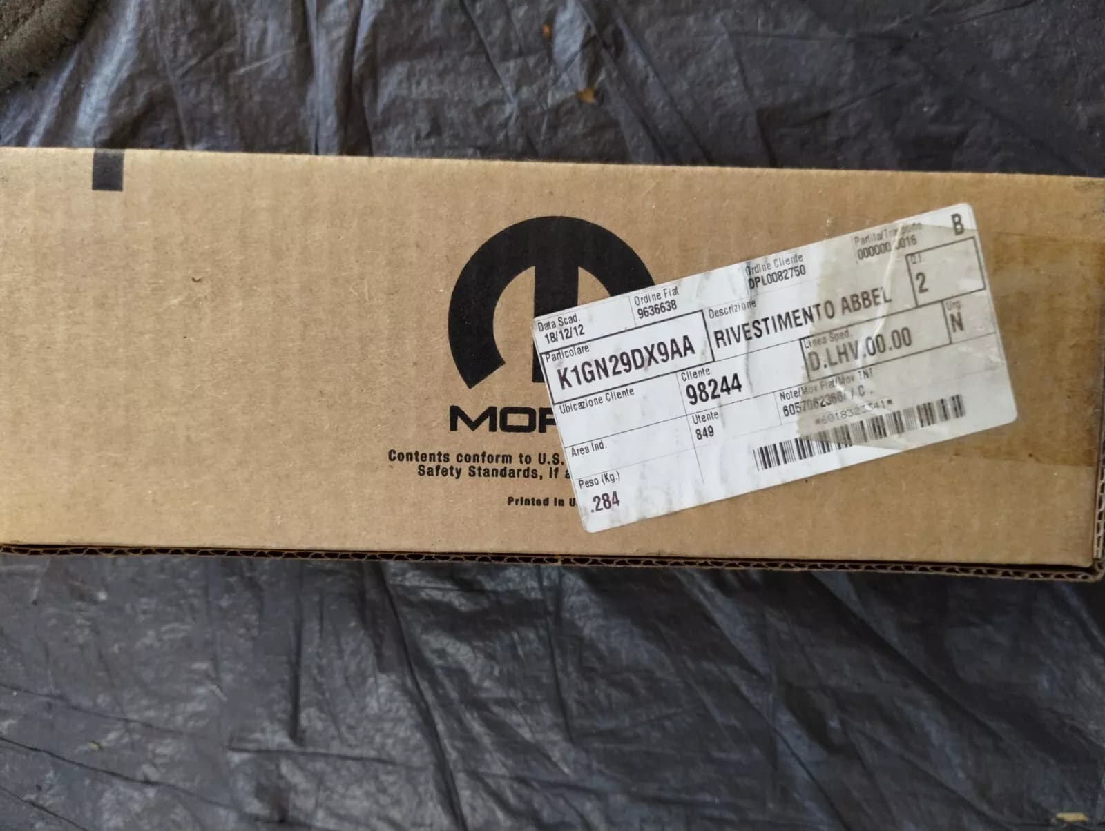 Genuine Fiat, Trunk cover Fait Freemont, Dodge Jurney No: K1GN290X9AA