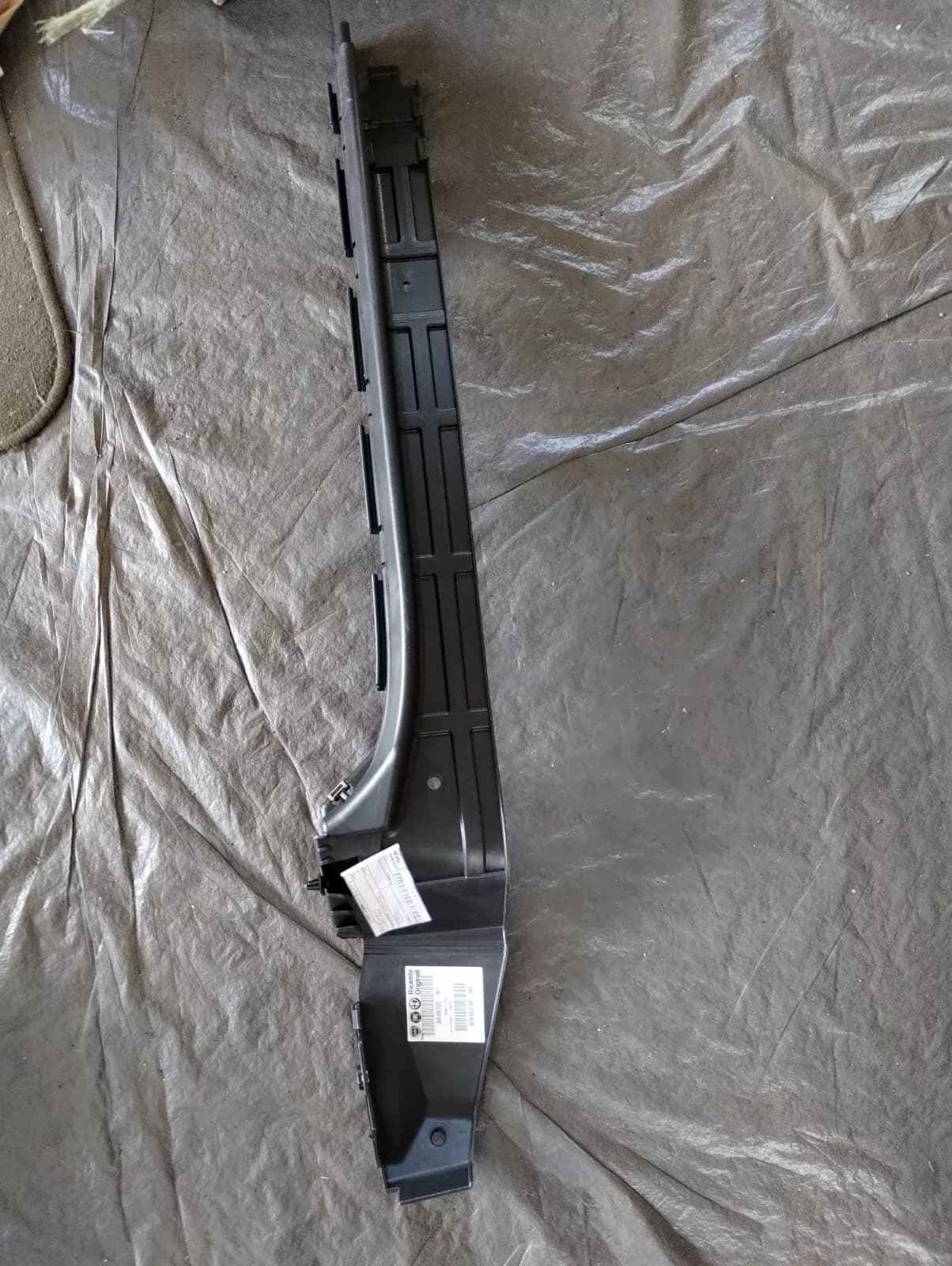 Genuine Fiat Rear bumper holder No: 51867022