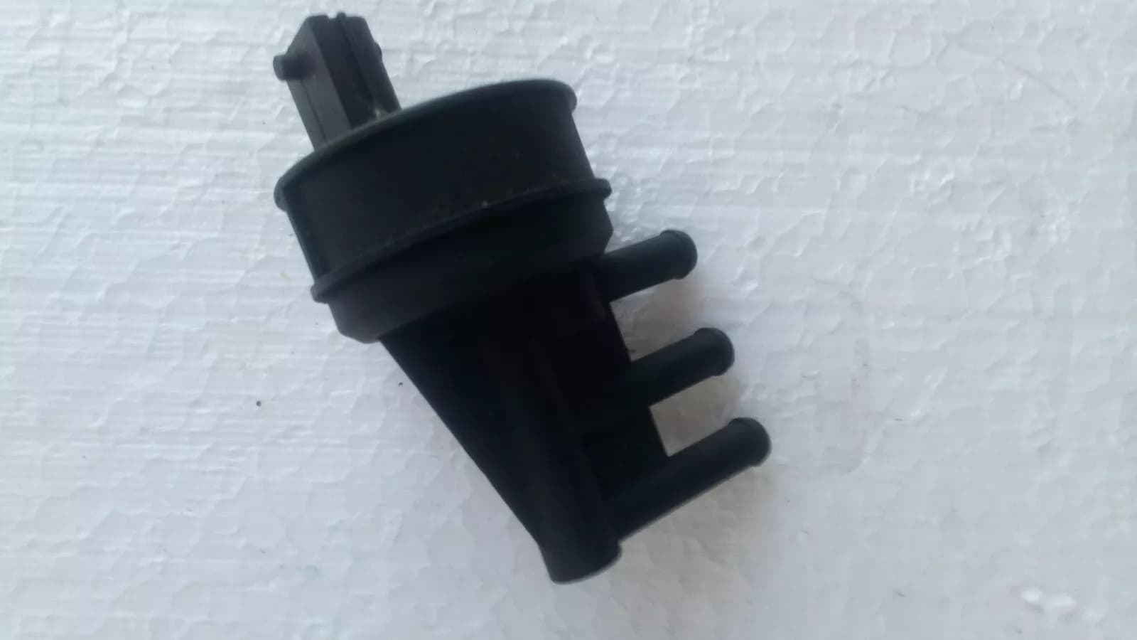 Saab 9-3, 9-5 APC valve Part No :9175290, 55557331