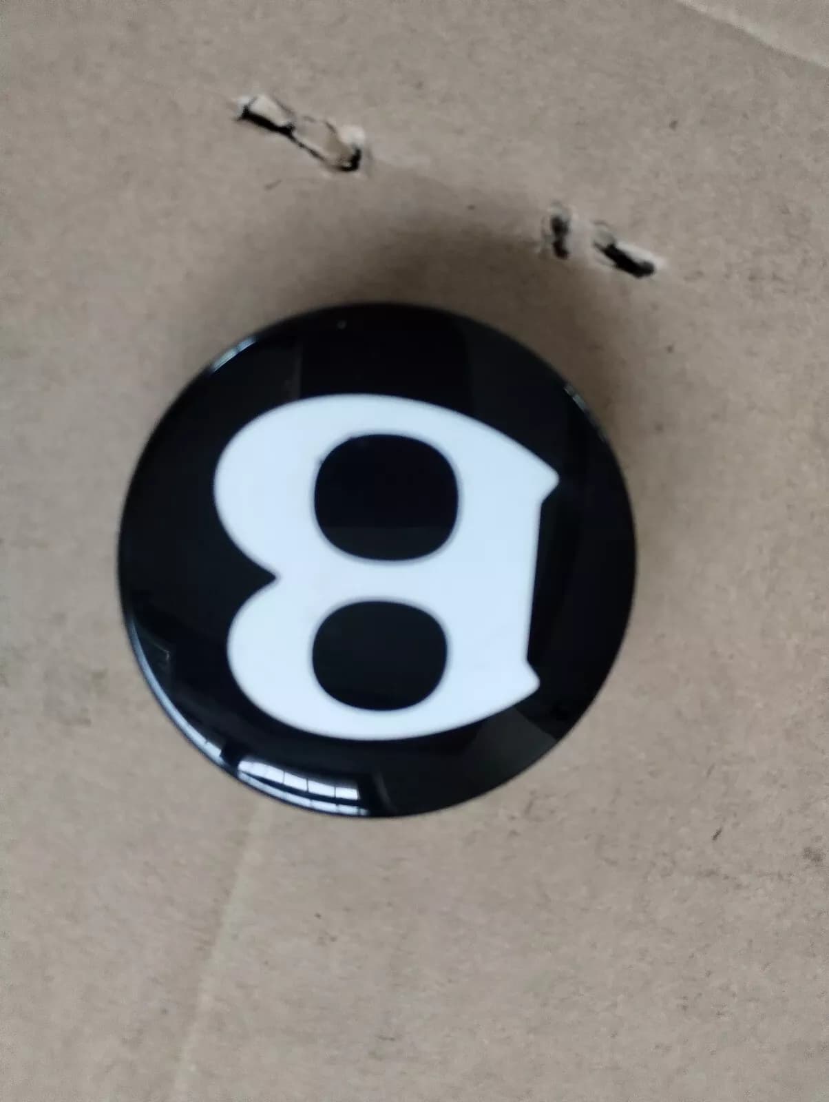 Bentley genuine HUB BLACK No: