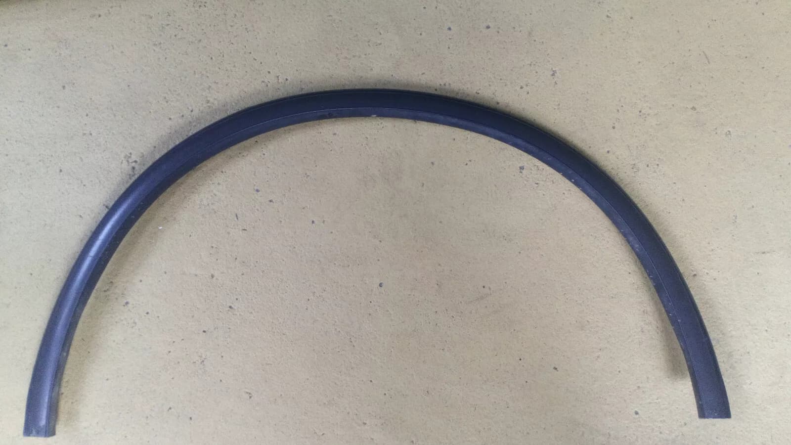 SAAB 9000 CSE, CDE front right fender decoration Part no 9089624