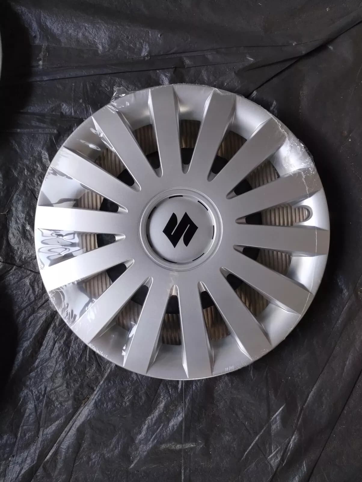 Suzuki genuine HUB CAP 1 Pcs NR: 990E-86G37-000