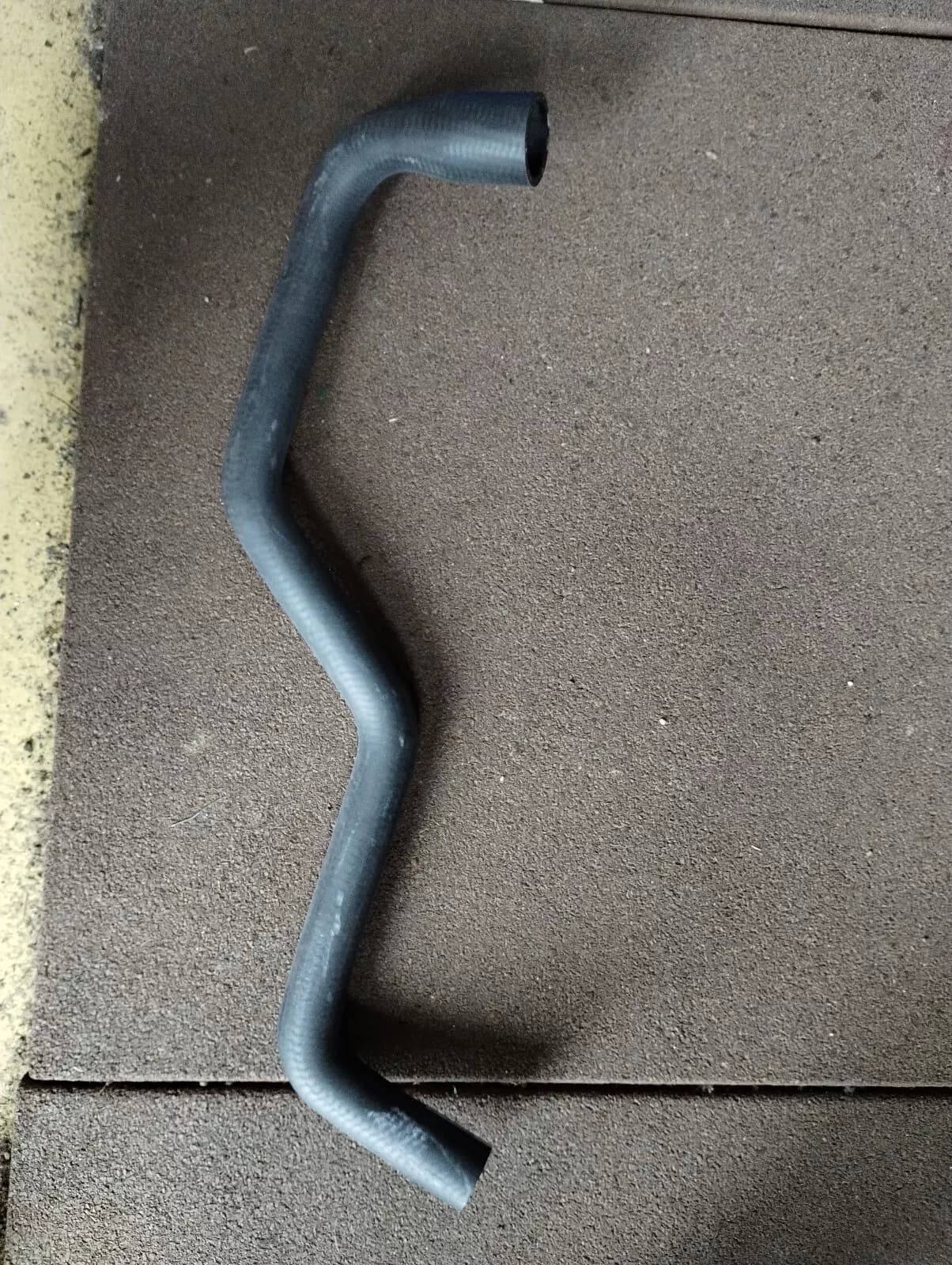 Saab 9-5 B205, B235 Original heating hose. no:4757126