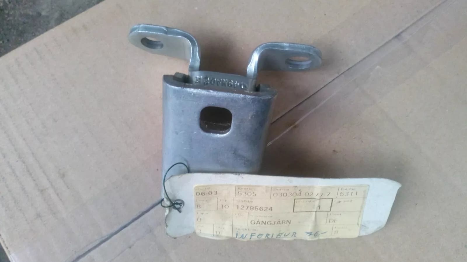 Saab 9-3 (2003-11) Hinge, No:12785624