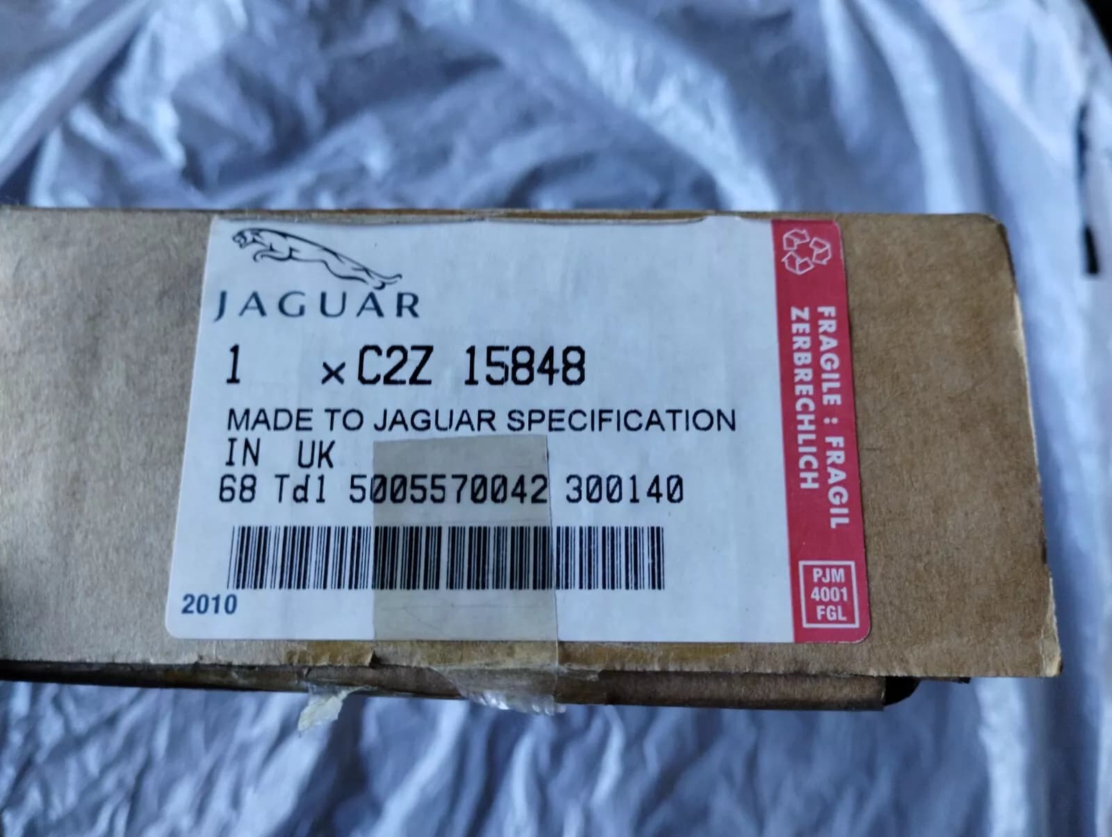 Jaguar, Land Rover, genuine Mirror Glass, No: C2Z15848