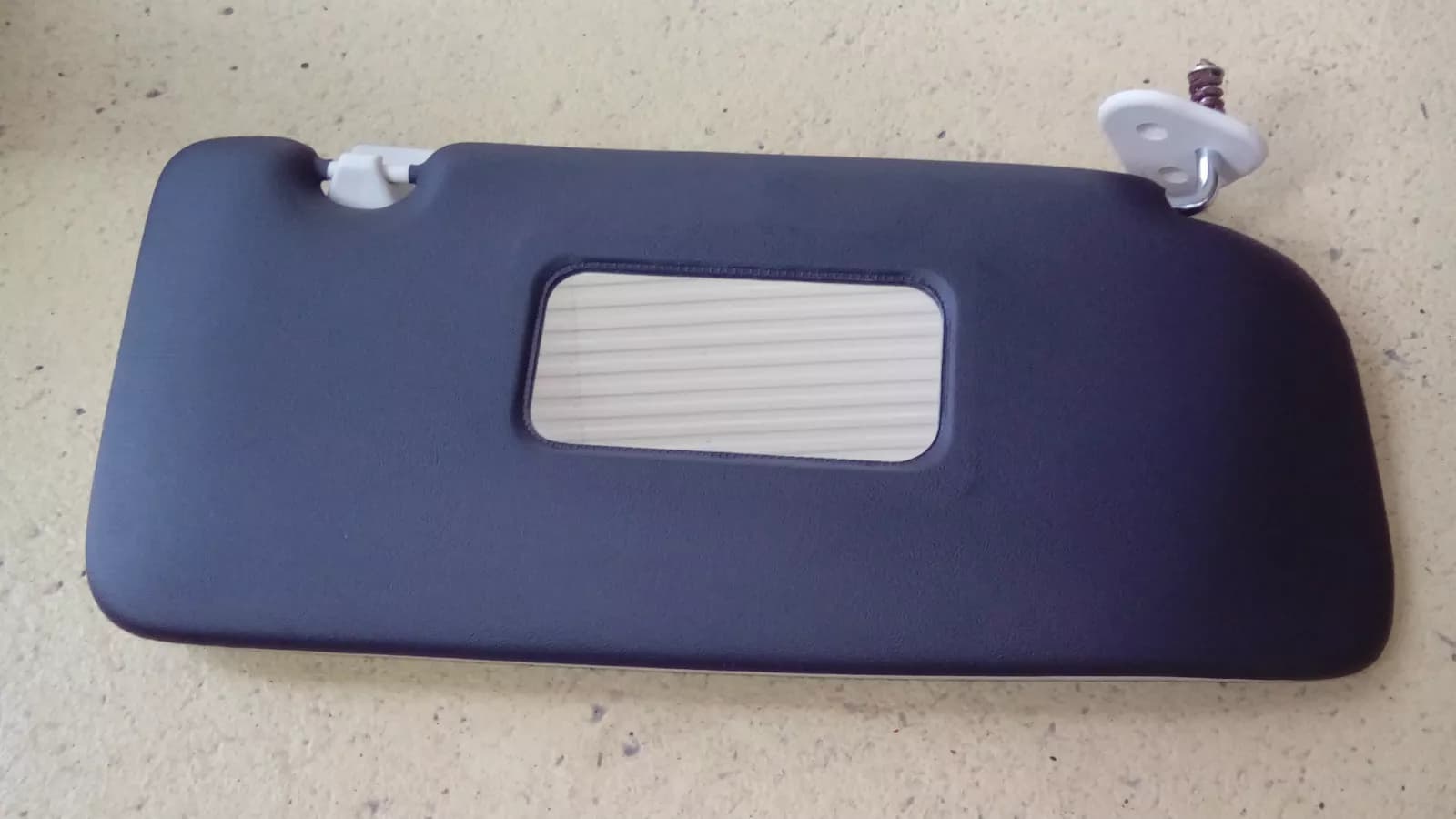 SAAB 9000 sun visor right Year: 1995