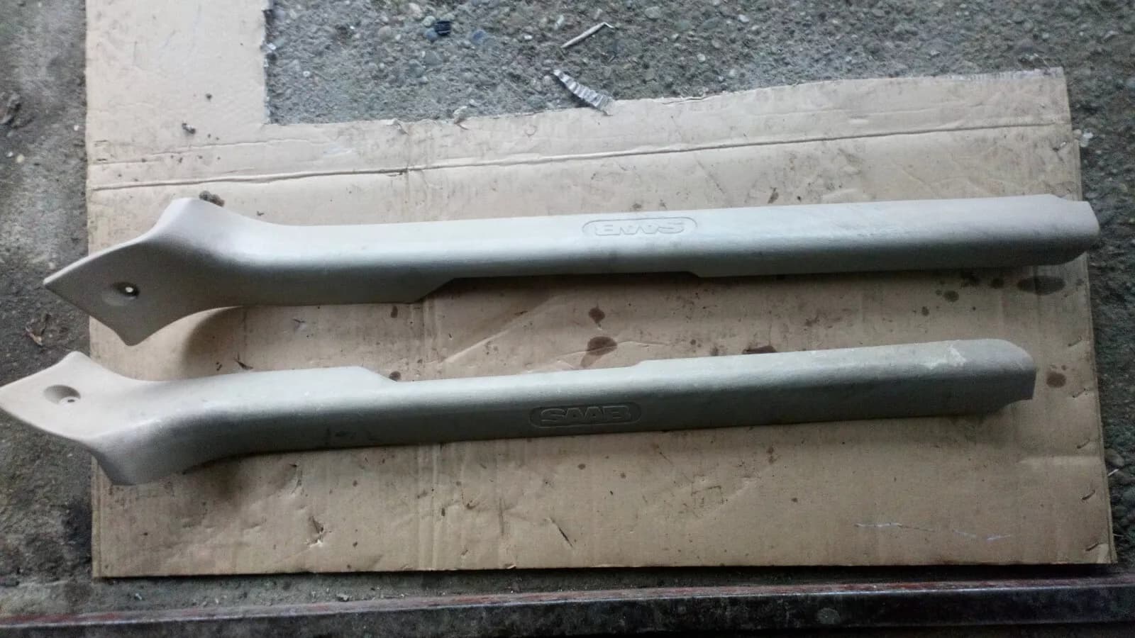 Saab 9-3 Convertible door sill trim right, left, part no:4470464,4470472 year:1998-03