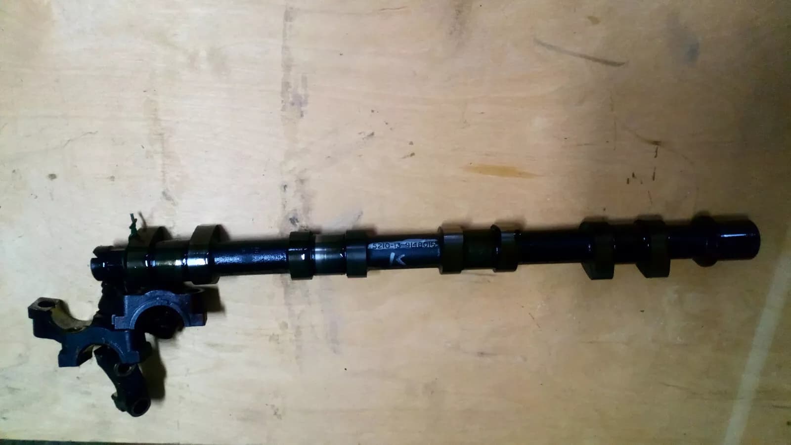 SAAB 9000, 900 9-3 2 3i camshaft exhaust, part no:5210-13 9148016