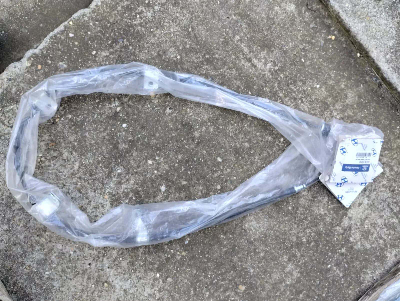 HYUNDAI Original CABLE ASSY-PARKING BRAKE RH No : 5977017010