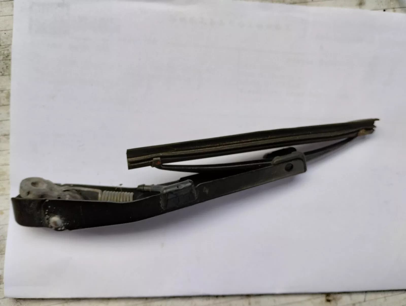 SAAB 9-5, Wiper arm left, windshield wiper left, part no: 4563276