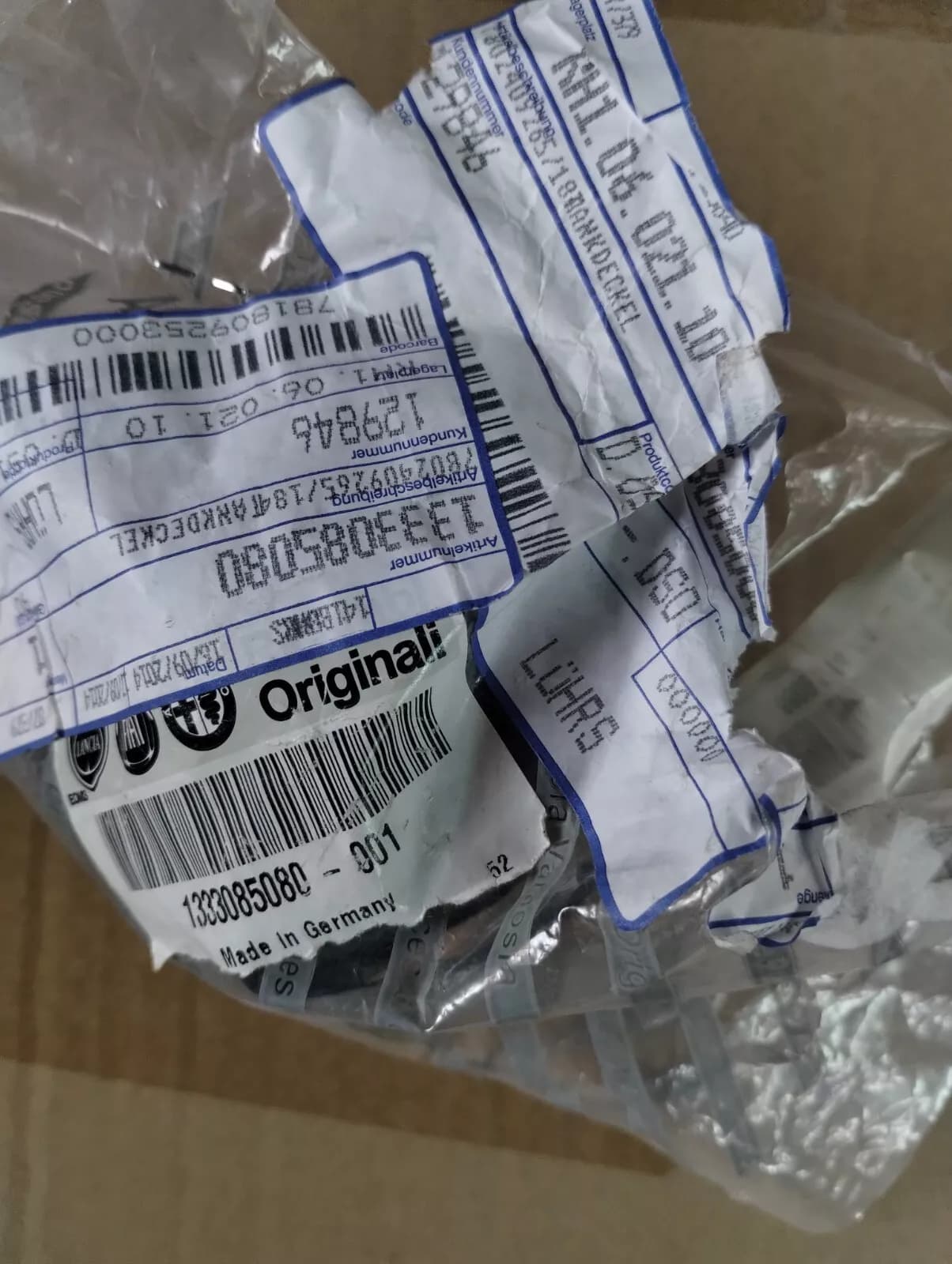 Genuine Fiat, cap Nr: 1333085080