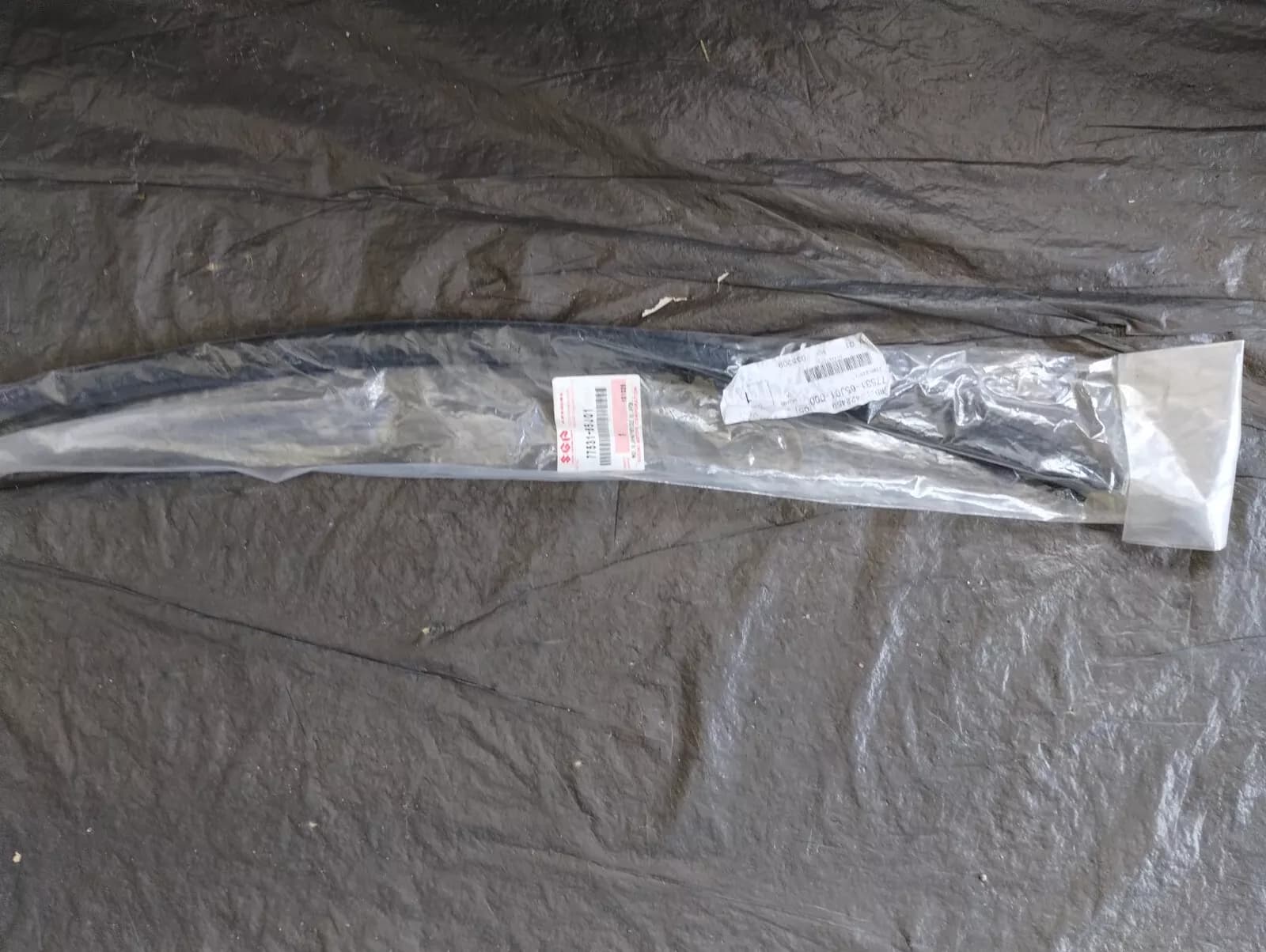 Suzuki genuine Rear Wheel Flare Molding No: 77531-65J01