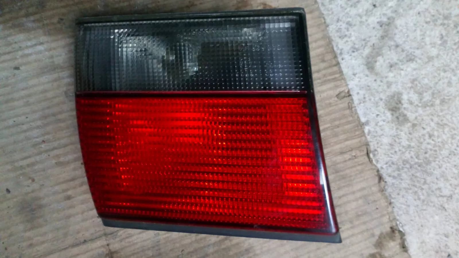 Saab 9-3 Cabrio original tail light left inside part no:4831145 year:1998-03