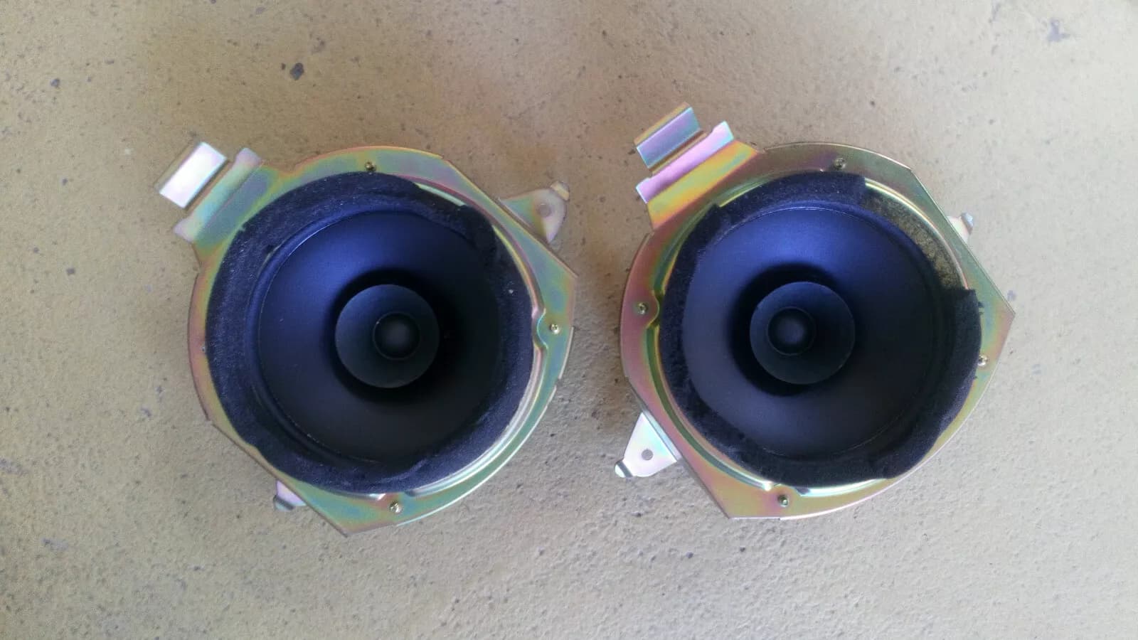 Saab 9-3 Convertible, loudspeaker original part no:4712667 year:1998-2003