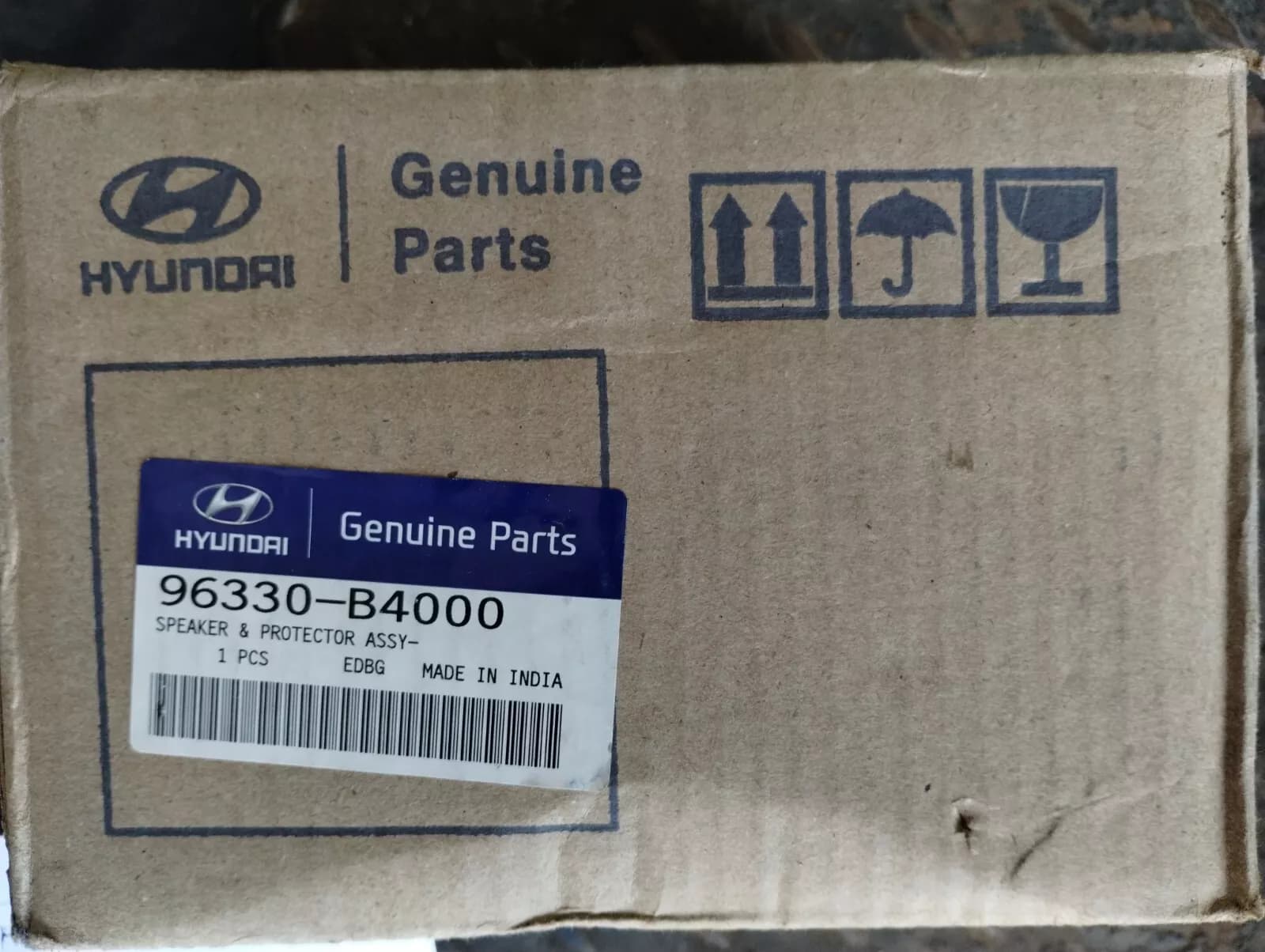 HYUNDAI original speaker No: 96330-B4000