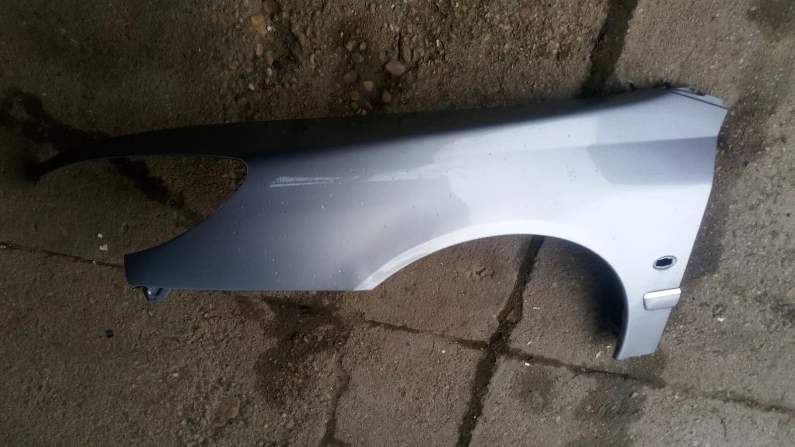 Peugeot 607 front left fender, year 2006 smoked silver