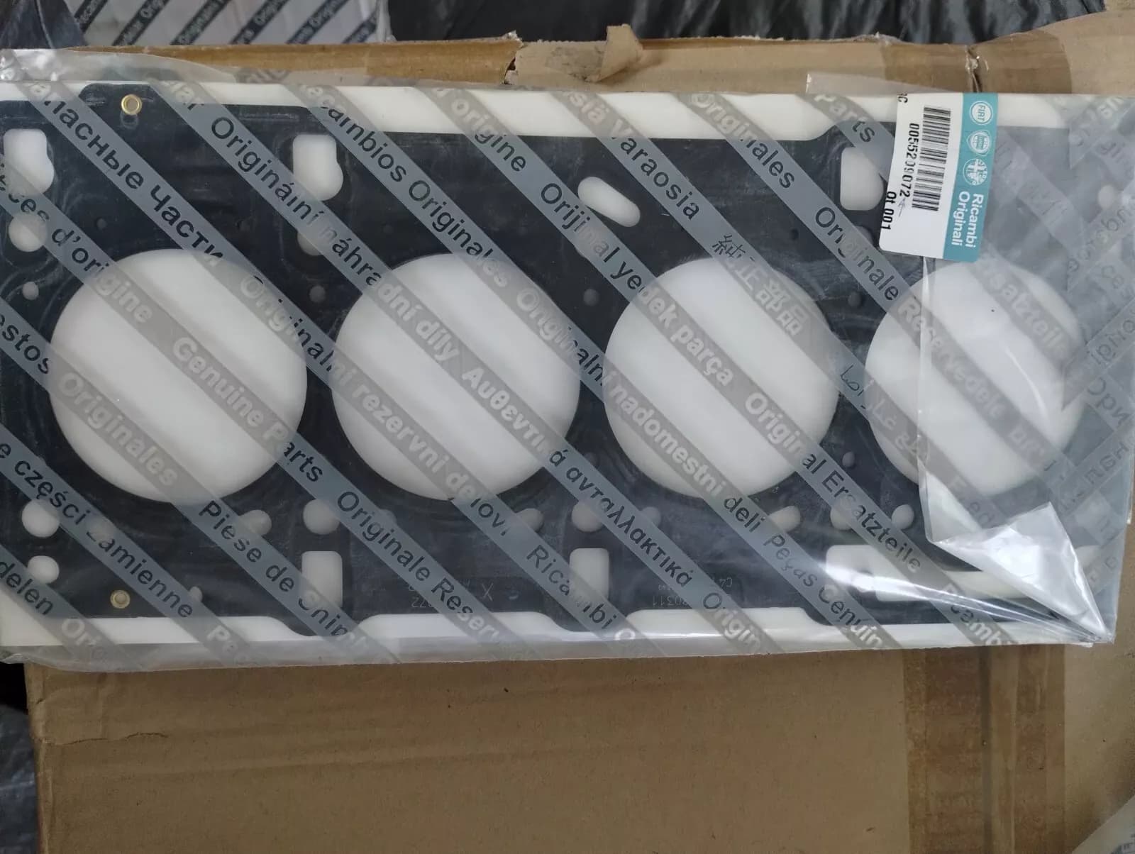 Genuine Fiat Head gasket No : 55209072