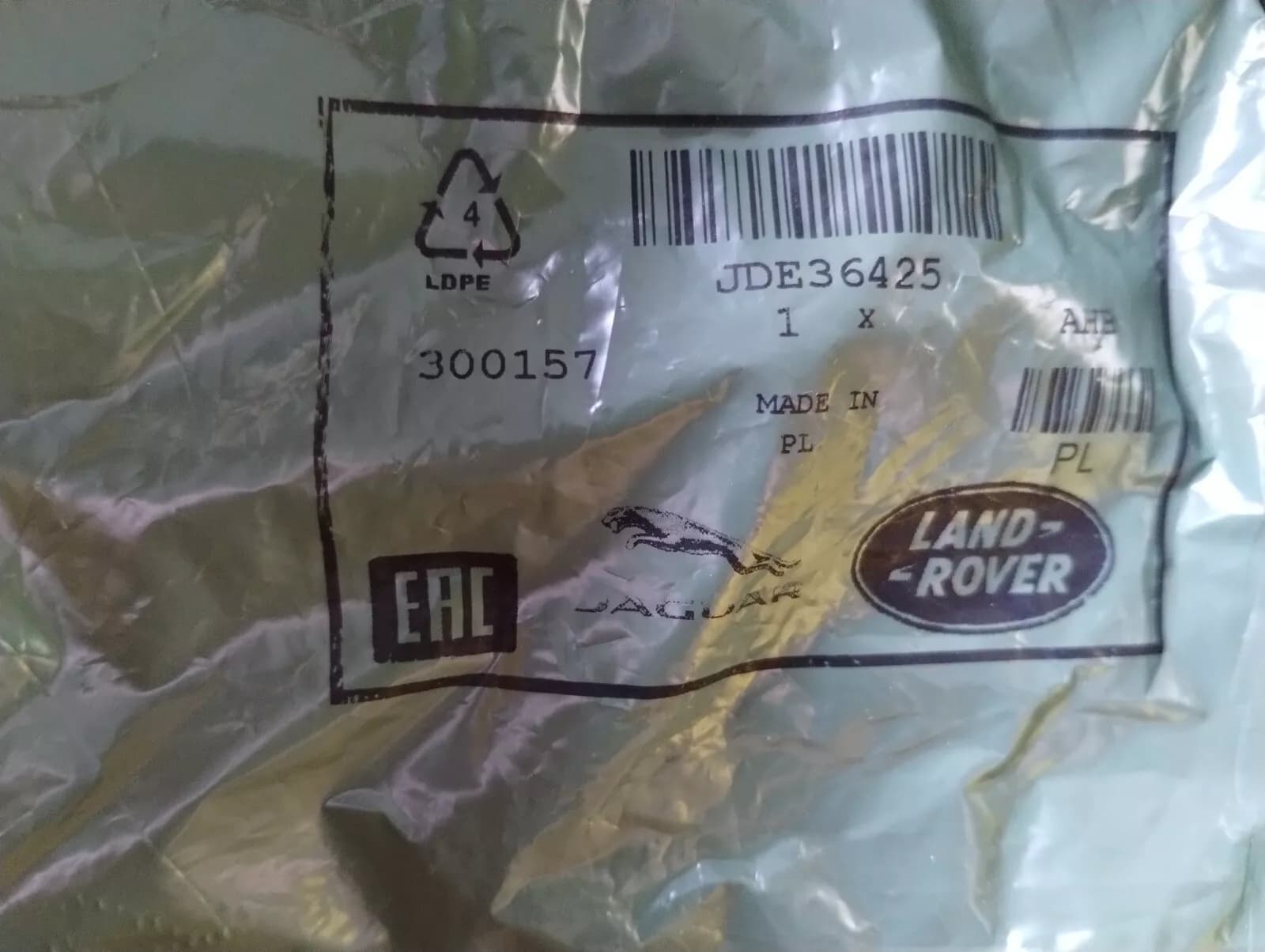 Jaguar, Land Rover, genuine hexagonal head bolt 3 pcs No: JDE36425