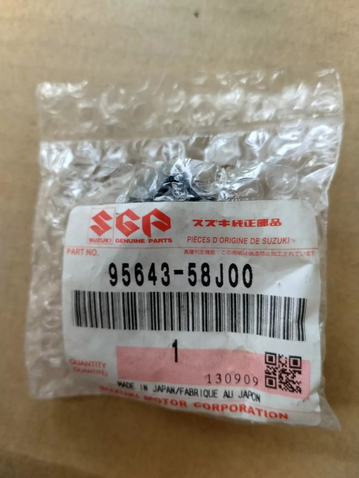 Genuine Suzuki, temperature sensor No: 95643-58J00