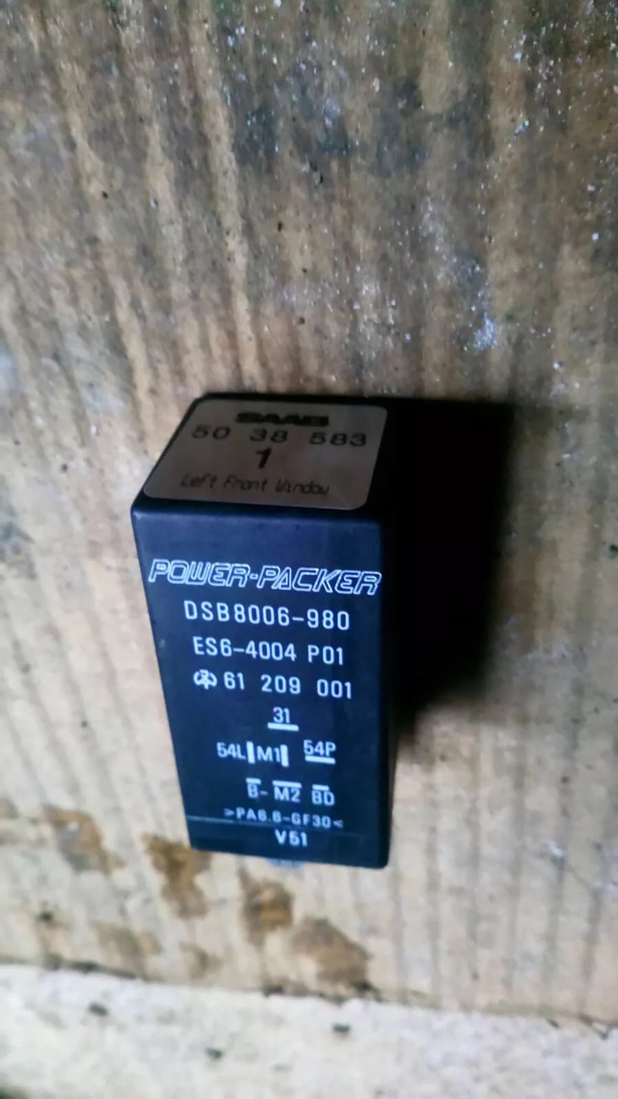 SAAB 9-3 Convertible Relay part no: 5038583 year:1998-03