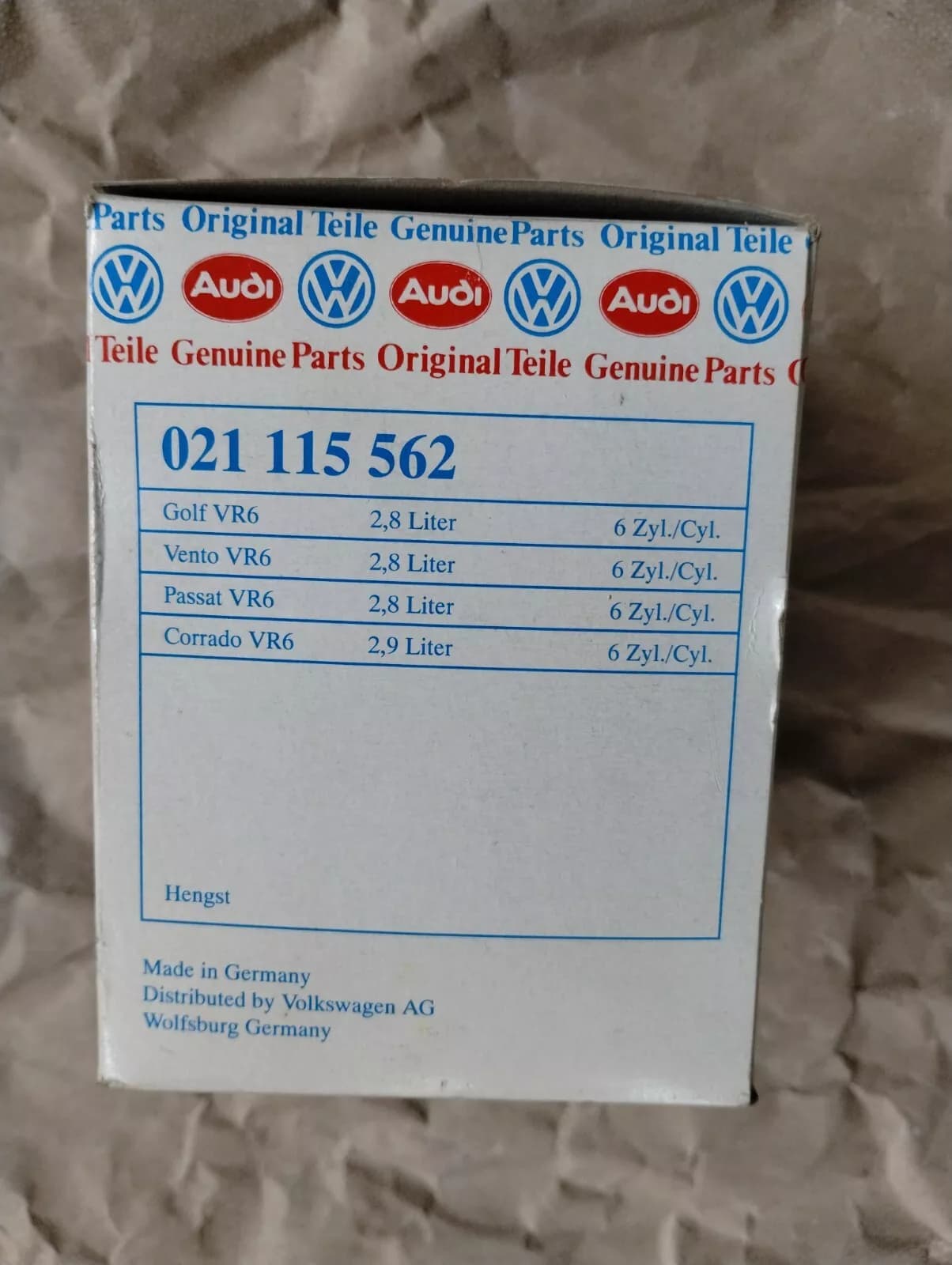 Genuine Volkswagen / Audi filter 3 pcs No: 021115562